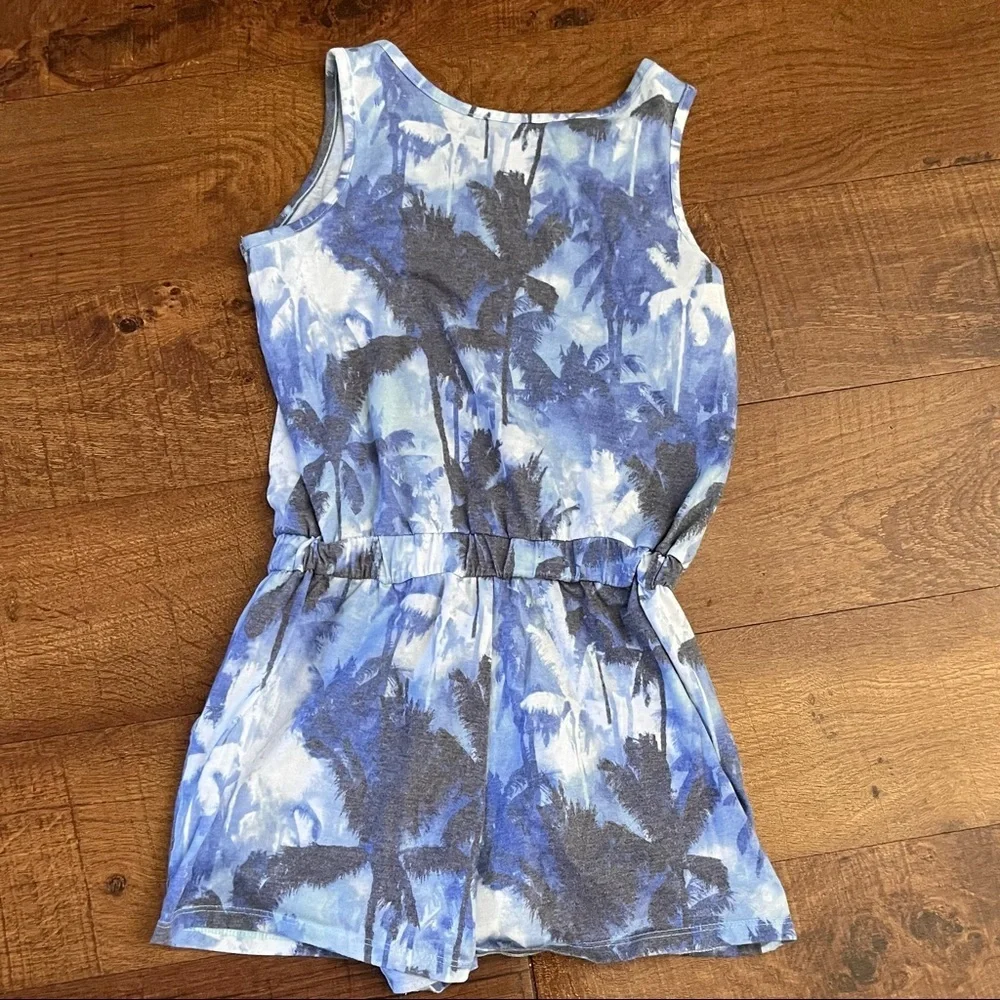 Justice girls one piece romper Sz 10 🌴 palm trees pocket blue white black